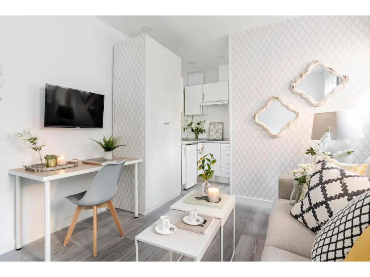 Cozy Studio Madrid Exterior photo